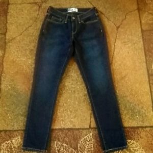 Original Levi's Curvy Skinny Jeans!! Size 4!
